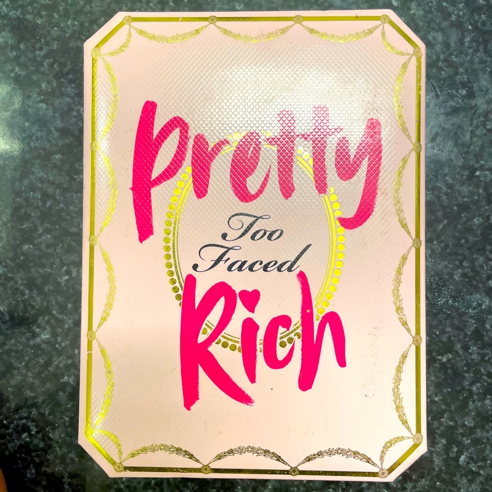 Too Faced Too Rich Color Pallet